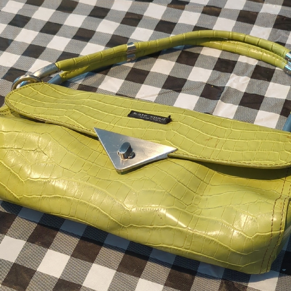 Kate Spade Lime Croc-Embossed Shoulder Bag - Stylish Women's Handbag